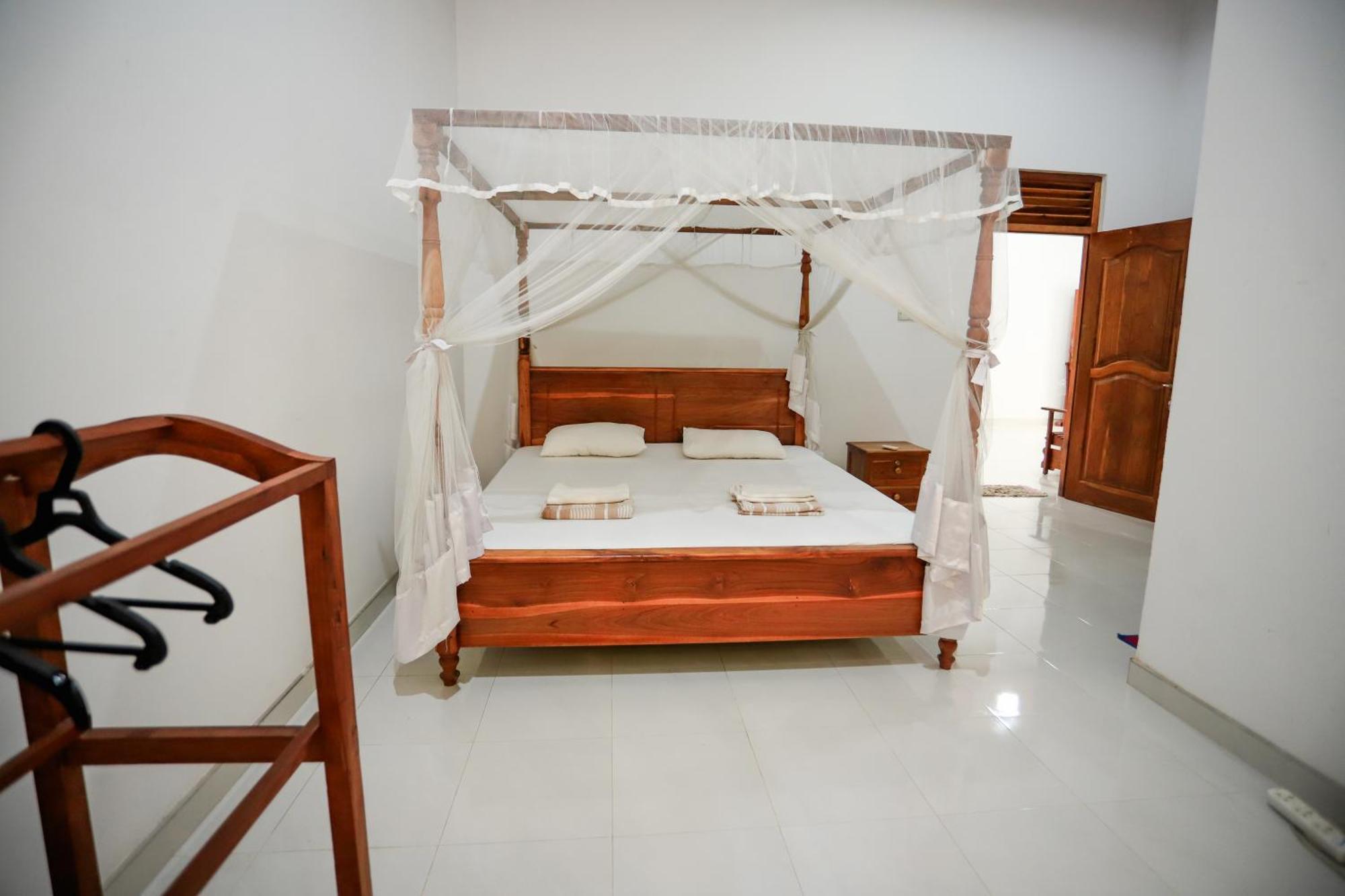 Serene Home Stay Удавалаве Екстер'єр фото